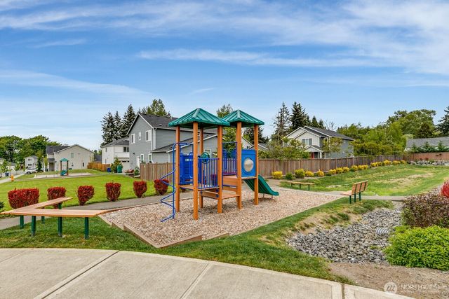 6132 47th Place NE, Marysville, WA 98270
