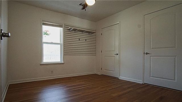 135 Dixie Lane, Covington, GA 30014