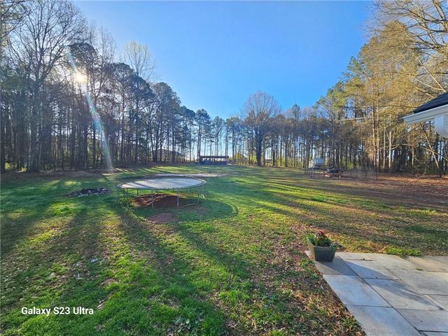 135 Dixie Lane, Covington, GA 30014