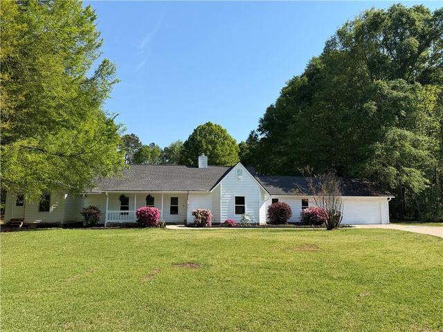 135 Dixie Lane, Covington, GA 30014