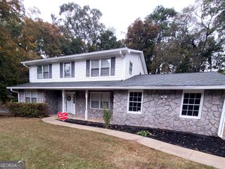 30 Hickory Drive, Stockbridge, GA 30281