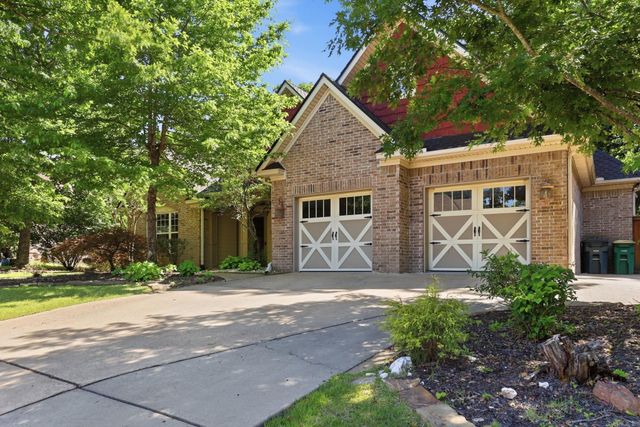 2905 Woodsgate Drive, Little Rock, AR 72211