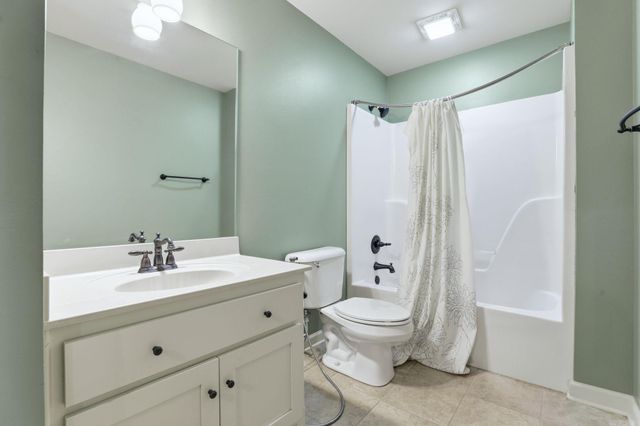 2905 Woodsgate Drive, Little Rock, AR 72211