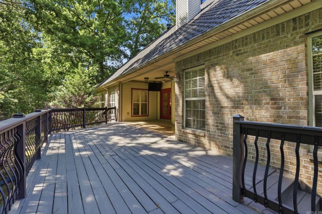 2905 Woodsgate Drive, Little Rock, AR 72211
