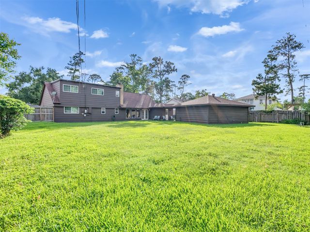 3017 Inwood Drive, Dickinson, TX 77539