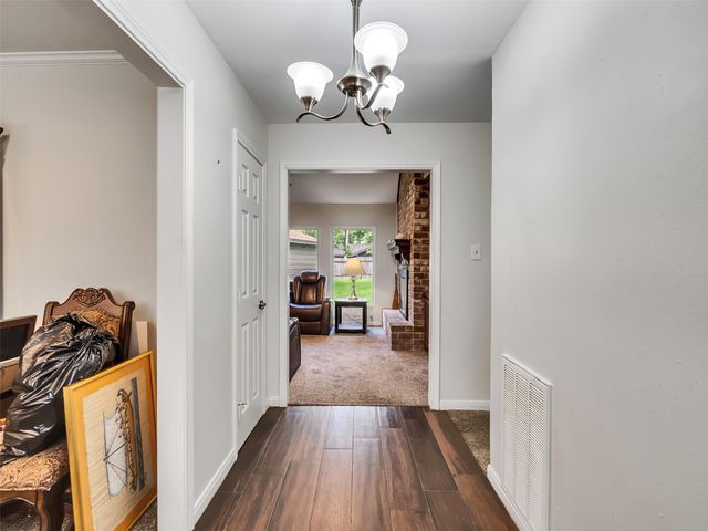 3017 Inwood Drive, Dickinson, TX 77539