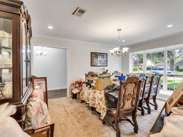 3017 Inwood Drive, Dickinson, TX 77539