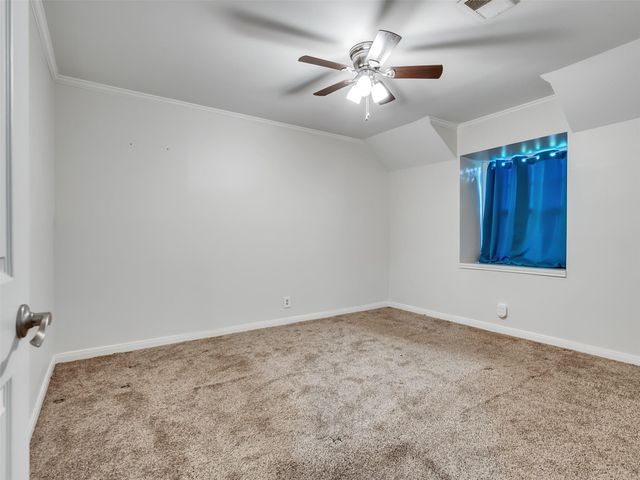 3017 Inwood Drive, Dickinson, TX 77539