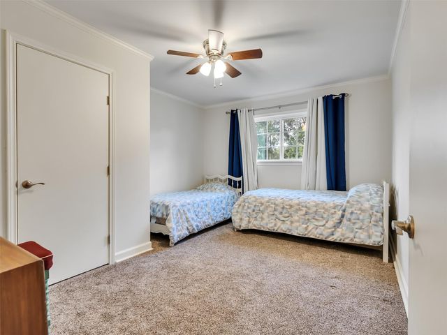 3017 Inwood Drive, Dickinson, TX 77539