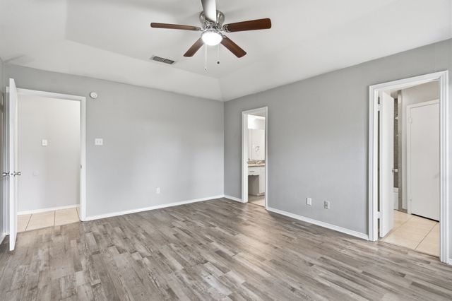 2223 Sierra Drive, Grapevine, TX 76051