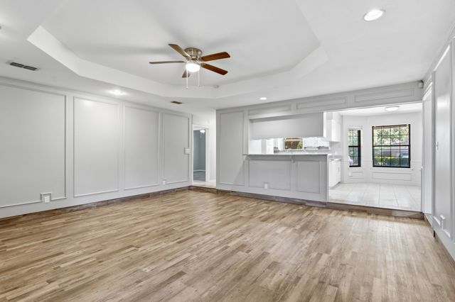 2223 Sierra Drive, Grapevine, TX 76051