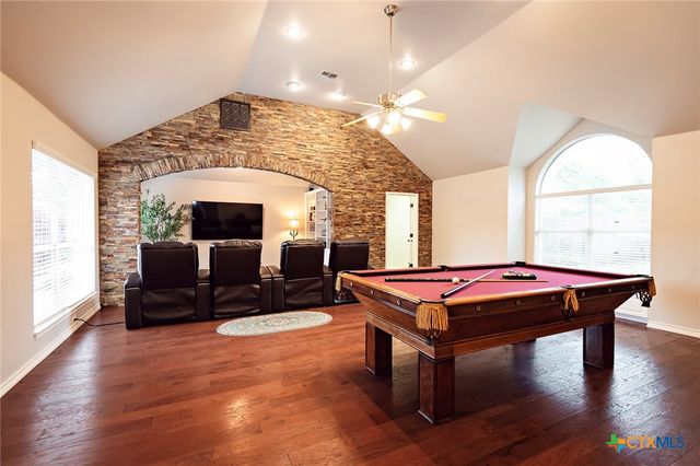 10911 Bridgeport Drive, Temple, TX 76502