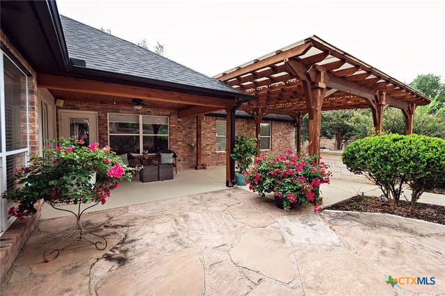10911 Bridgeport Drive, Temple, TX 76502
