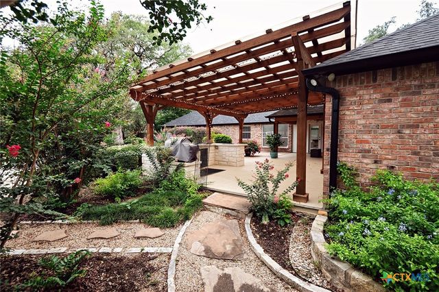 10911 Bridgeport Drive, Temple, TX 76502