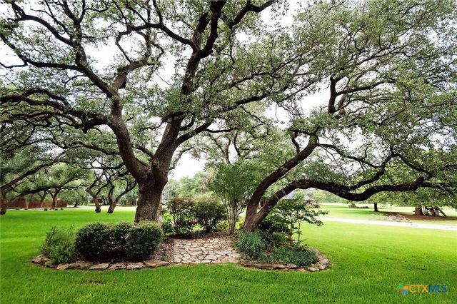 10911 Bridgeport Drive, Temple, TX 76502