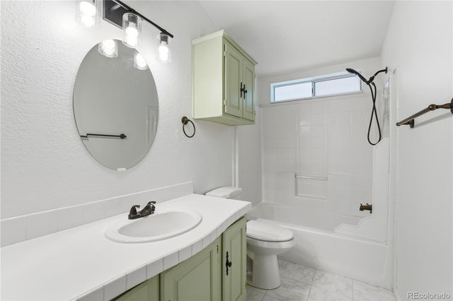 2100 W 100th Avenue, Thornton, CO 80260