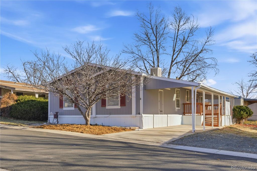 2100 W 100th Avenue, Thornton, CO 80260