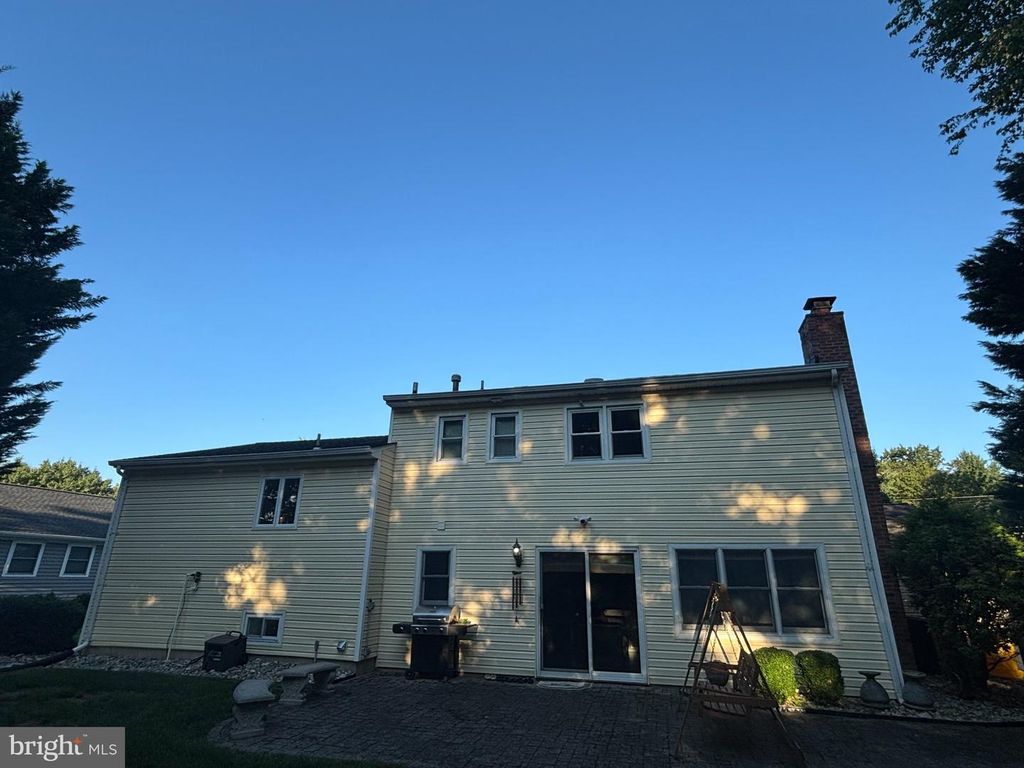 154 OAK CREEK RD, EAST WINDSOR, NJ 08520 — photo 4