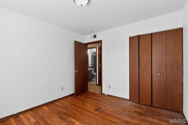 2515 Burchard Drive, St Louis, MO 63136