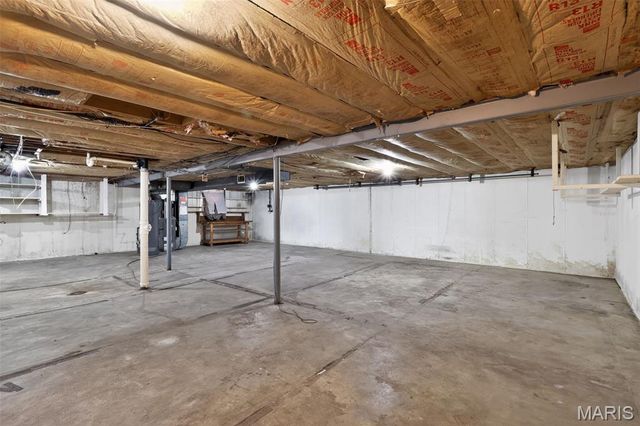 2515 Burchard Drive, St Louis, MO 63136