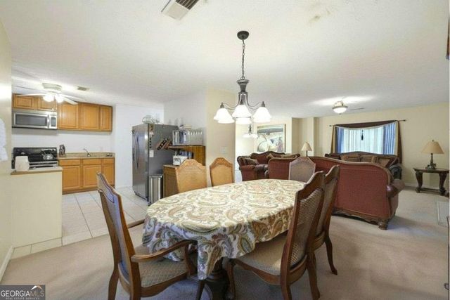 3405 Ravenwood Drive, Atlanta, GA 30349