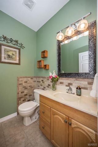 51 Blackthorn Drive, Crestwood, MO 63123