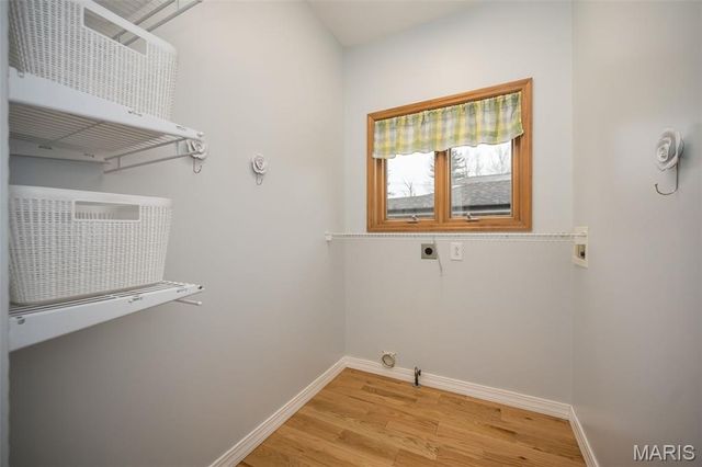 51 Blackthorn Drive, Crestwood, MO 63123