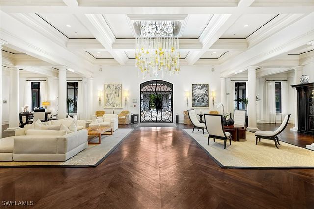 11011 Via Tuscany LN 102, Miromar Lakes, FL 33913