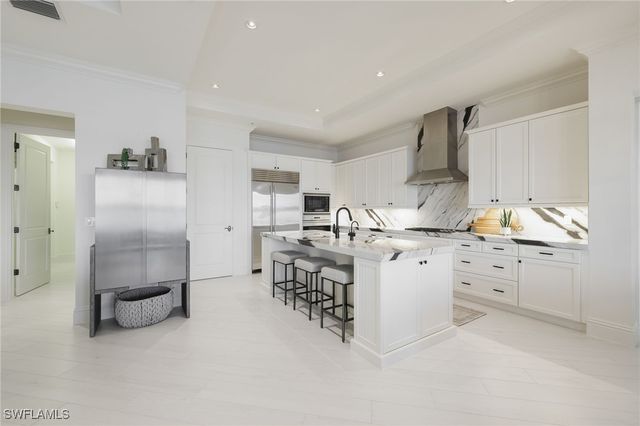 11011 Via Tuscany LN 102, Miromar Lakes, FL 33913