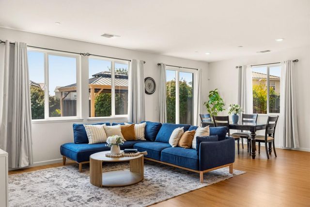 6 Campania Circle, Salinas, CA 93905