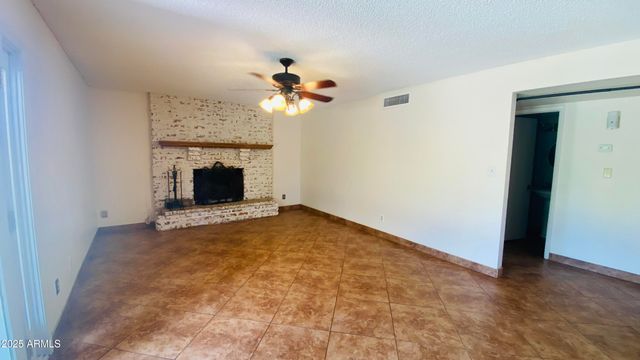 4930 W TORREY PINES Circle, Glendale, AZ 85308