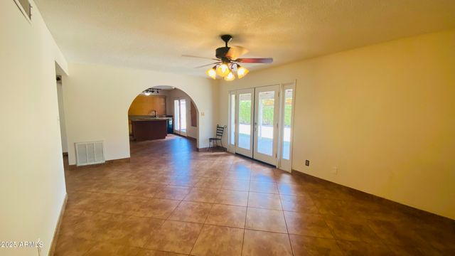 4930 W TORREY PINES Circle, Glendale, AZ 85308