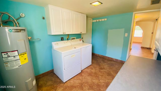 4930 W TORREY PINES Circle, Glendale, AZ 85308