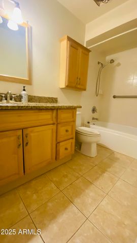 4930 W TORREY PINES Circle, Glendale, AZ 85308