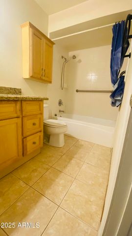 4930 W TORREY PINES Circle, Glendale, AZ 85308