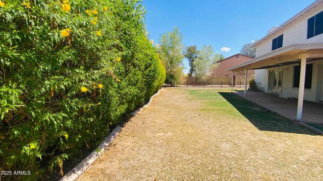 4930 W TORREY PINES Circle, Glendale, AZ 85308