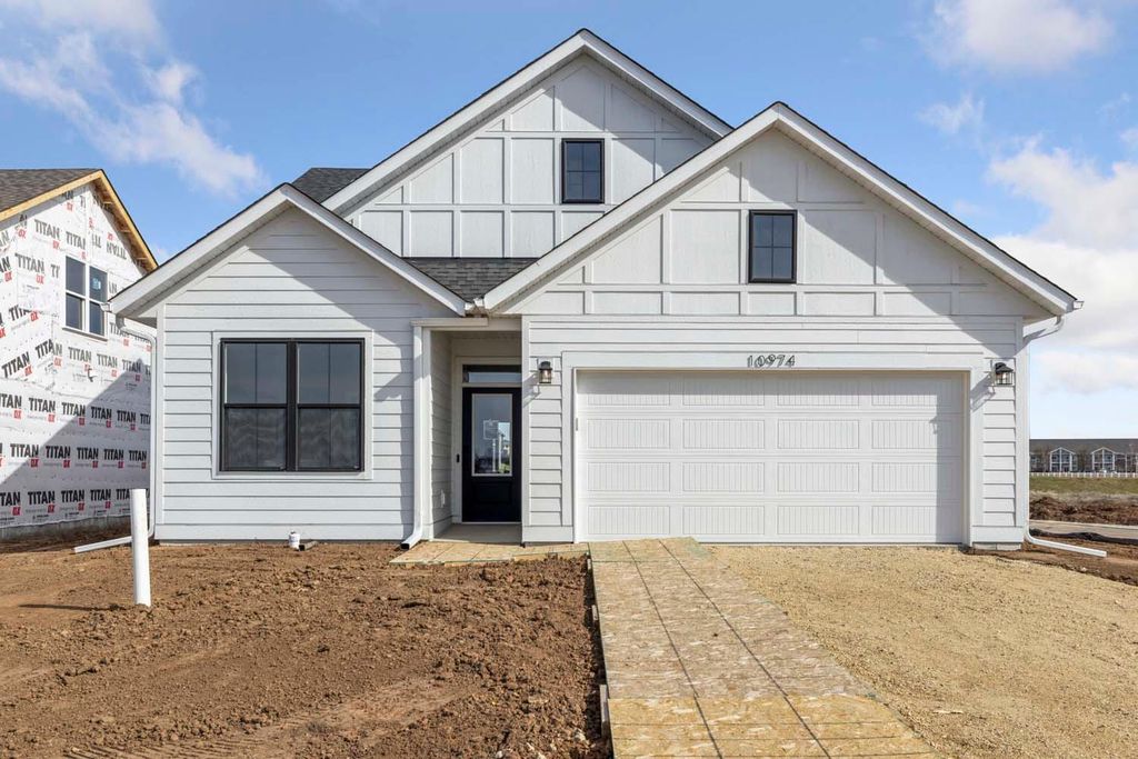 10930 37th Street N, Lake Elmo, MN 55042 — photo 2