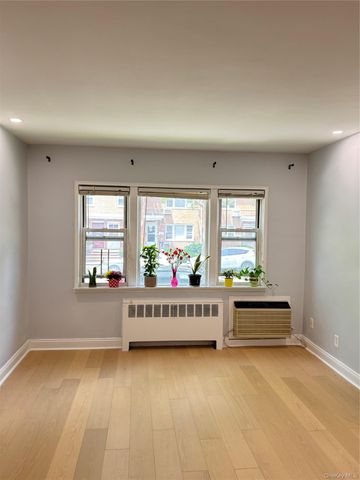 138-46 68th Drive A, Flushing, NY 11367