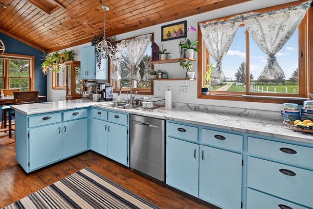W5128 Wangsness Road, Deforest, WI 53532