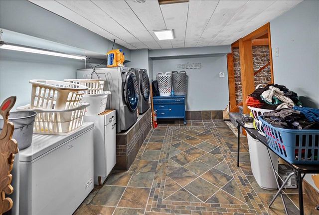 W5128 Wangsness Road, Deforest, WI 53532