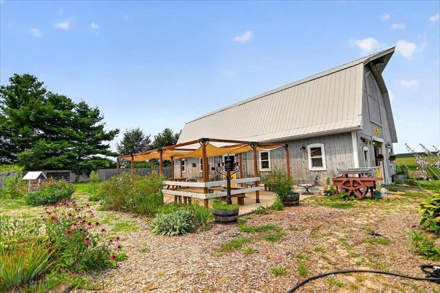 W5128 Wangsness Road, Deforest, WI 53532