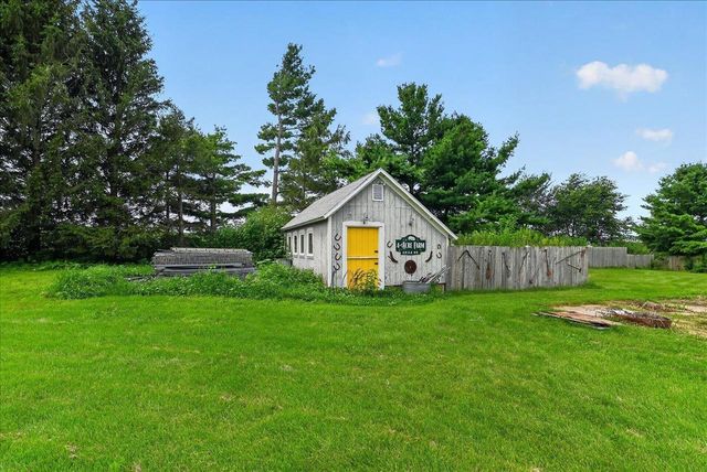 W5128 Wangsness Road, Deforest, WI 53532