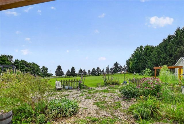 W5128 Wangsness Road, Deforest, WI 53532