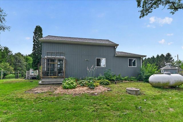W5128 Wangsness Road, Deforest, WI 53532