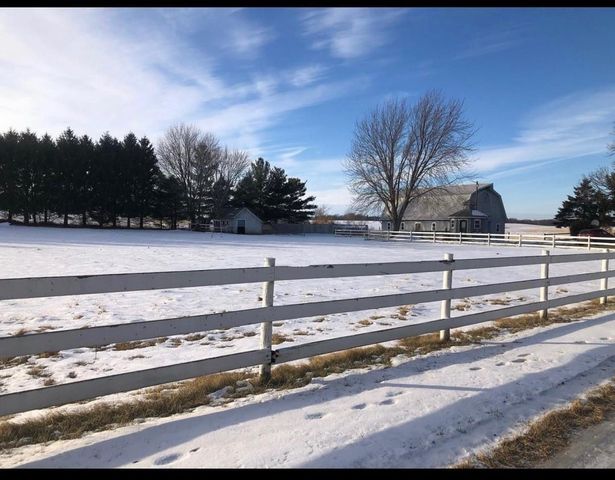 W5128 Wangsness Road, Deforest, WI 53532