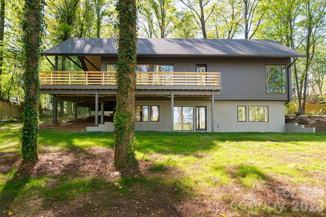137 English Drive, Candler, NC 28715