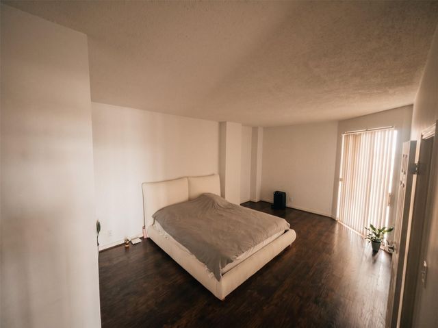 3350 Mccue Road 1703, Houston, TX 77056