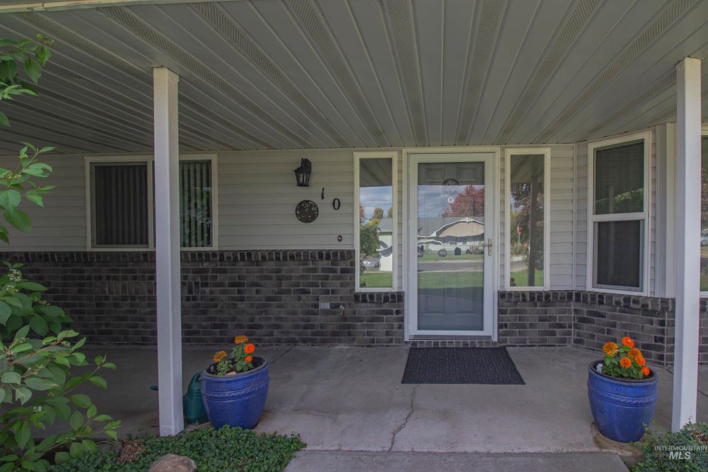10 10th Avenue North, Payette, ID 83661 photo 2