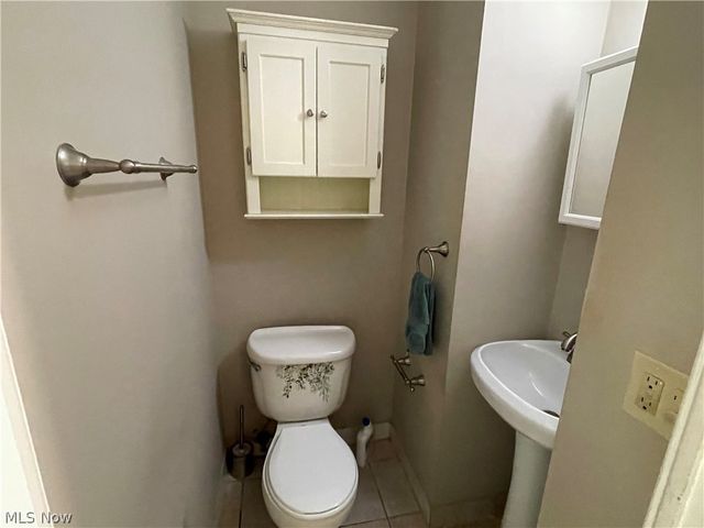 13676 Oakbrook Drive 3676, North Royalton, OH 44133