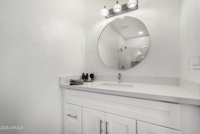 3717 E ALTADENA Avenue, Phoenix, AZ 85028